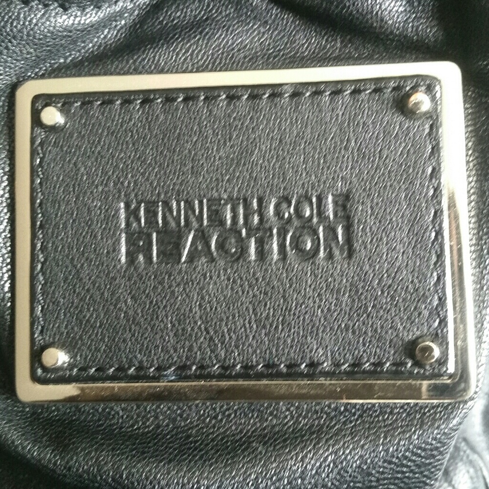 KENNETH COLE BAG - Picture 3 of 4